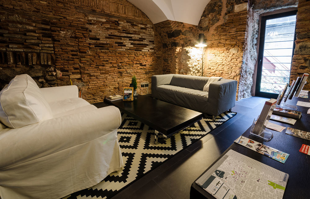 Pietranera Apartments Катания Экстерьер фото