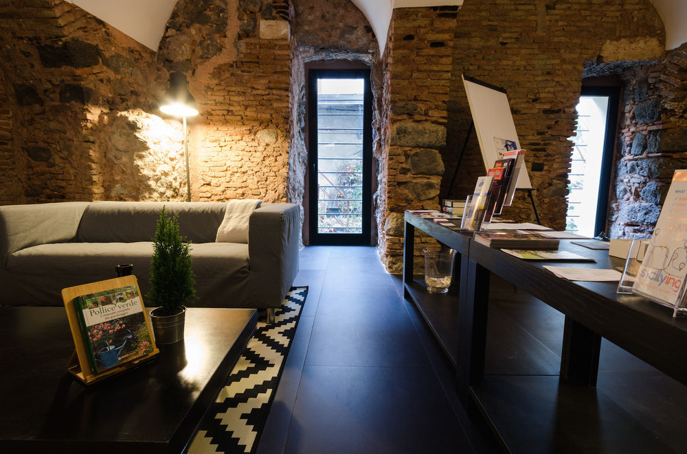 Pietranera Apartments Катания Экстерьер фото