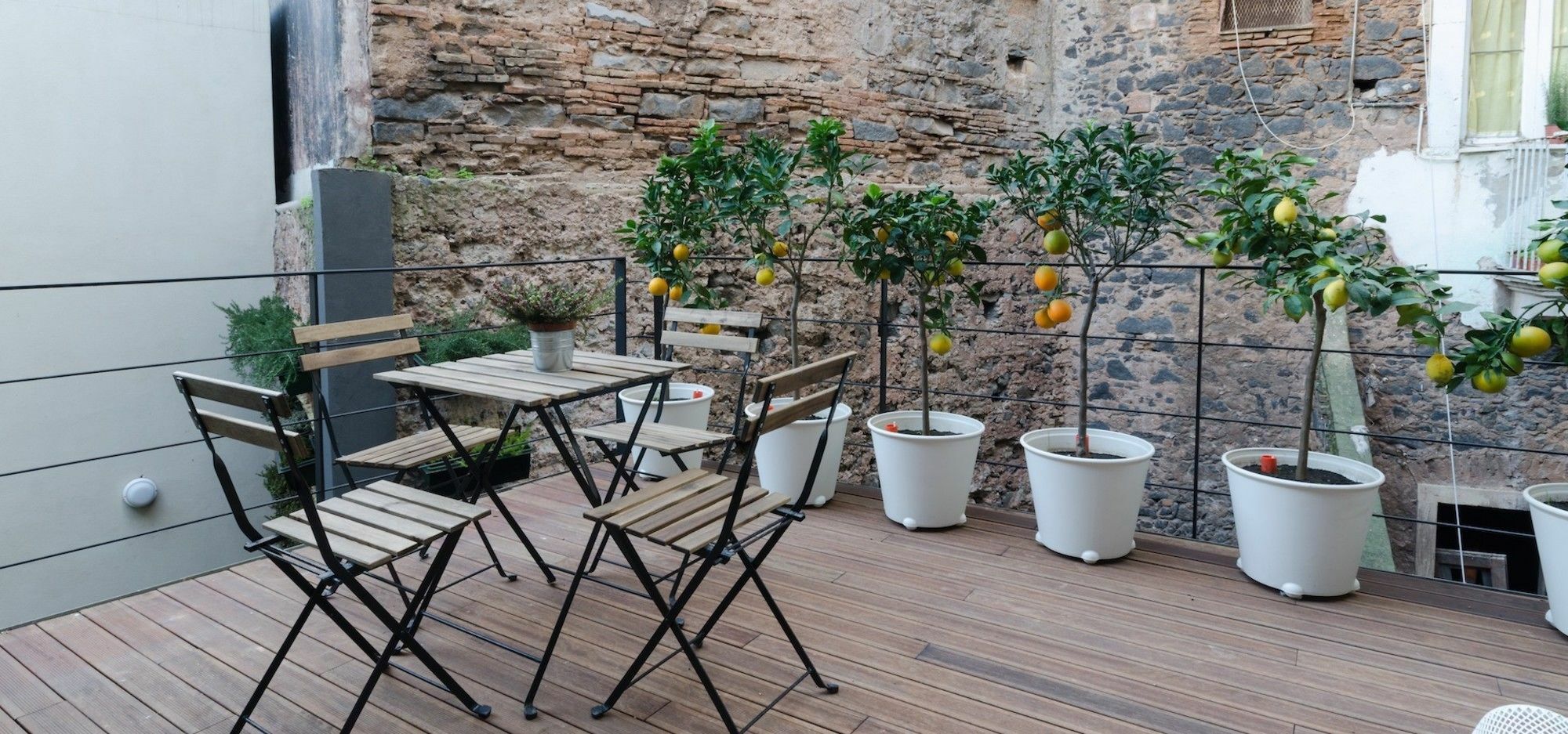 Pietranera Apartments Катания Экстерьер фото