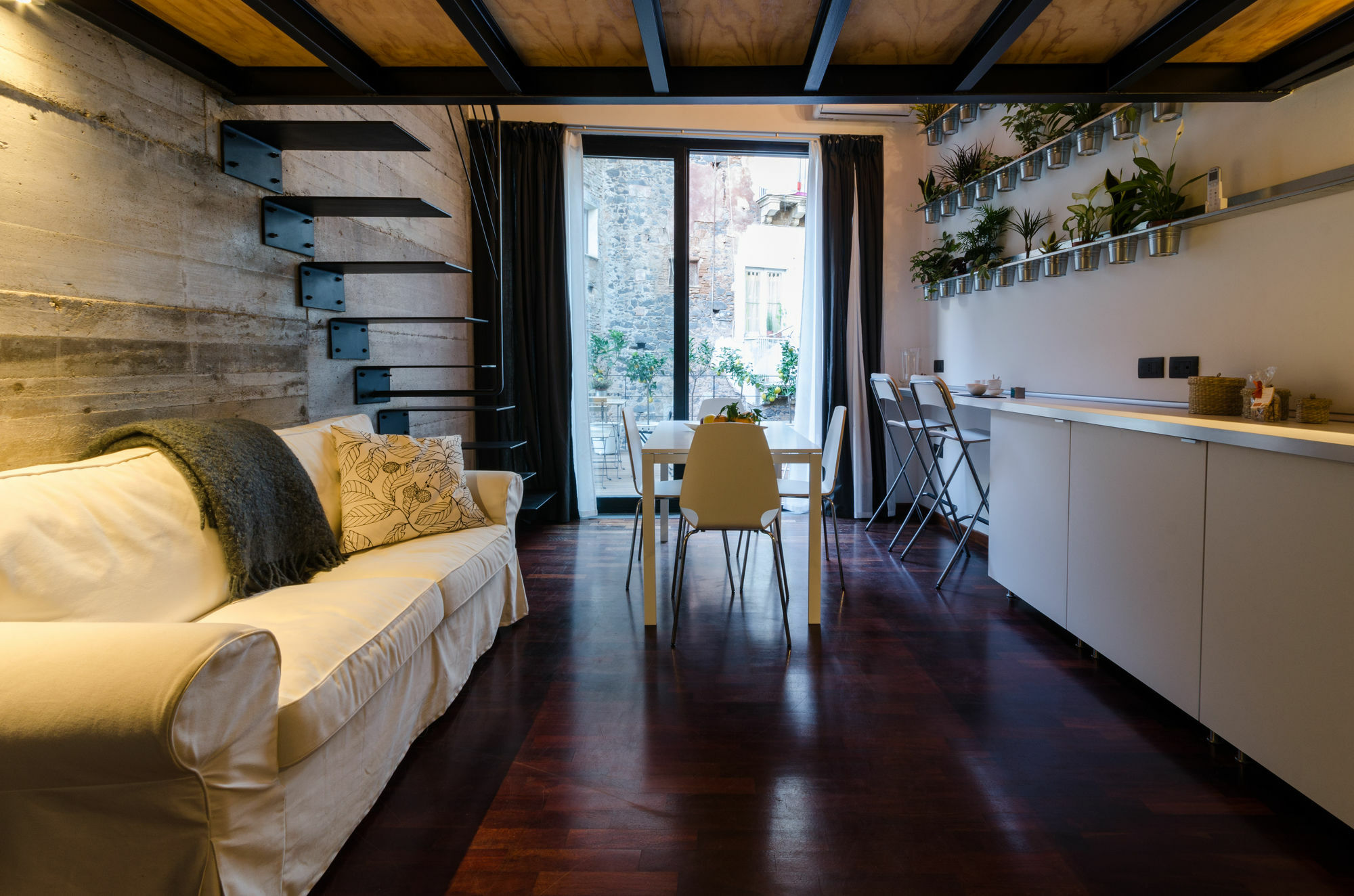 Pietranera Apartments Катания Экстерьер фото